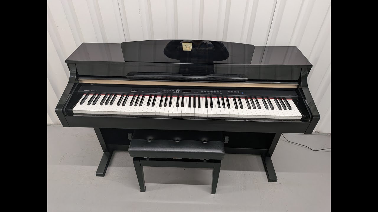 Yamaha Clavinova CLP-330PE glossy black polished ebony Piano stock Yamaha Clavinova CLP-330PE glossy black polished ebony Piano stock