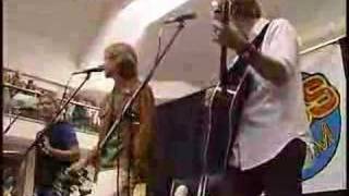 Raw Video: Hanson In Concert 2000