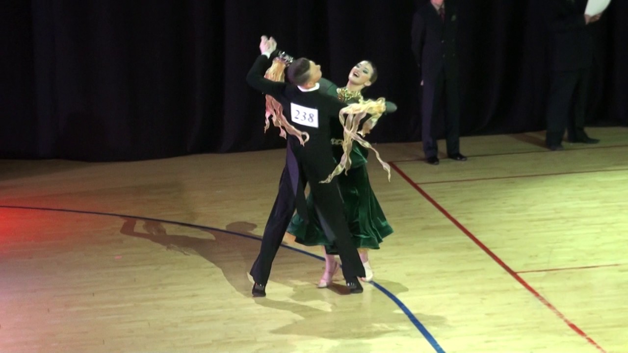 Первенство России Молодежь Стандарт 1/4 Фокстрот Михайловский Игорь - Логачева Екатерина quickstep isn't responding