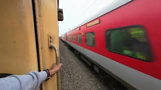 Darbhanga Pune express crosses LTT Patna Janata Express