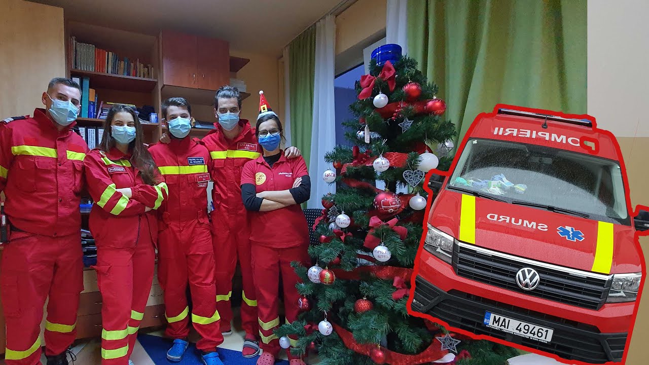 De garda pe ambulanta SMURD de Craciun