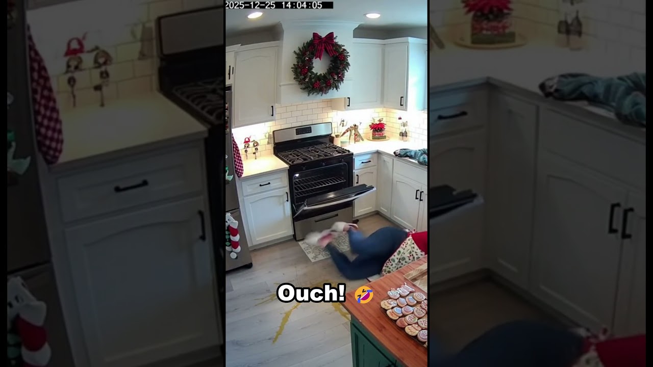 ULTIMATE Christmas Turkey FAIL!  Woman Drops Dinner on the Floor! (Holiday Cooking Disaster)
