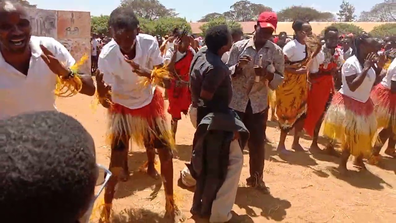 Dramatised Kamba traditional dance by wote diocese youth. WOTE diocese 🙏 alleluia 😊