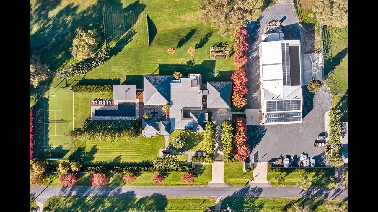 201 Doctors Point Road, East Albury YouTube