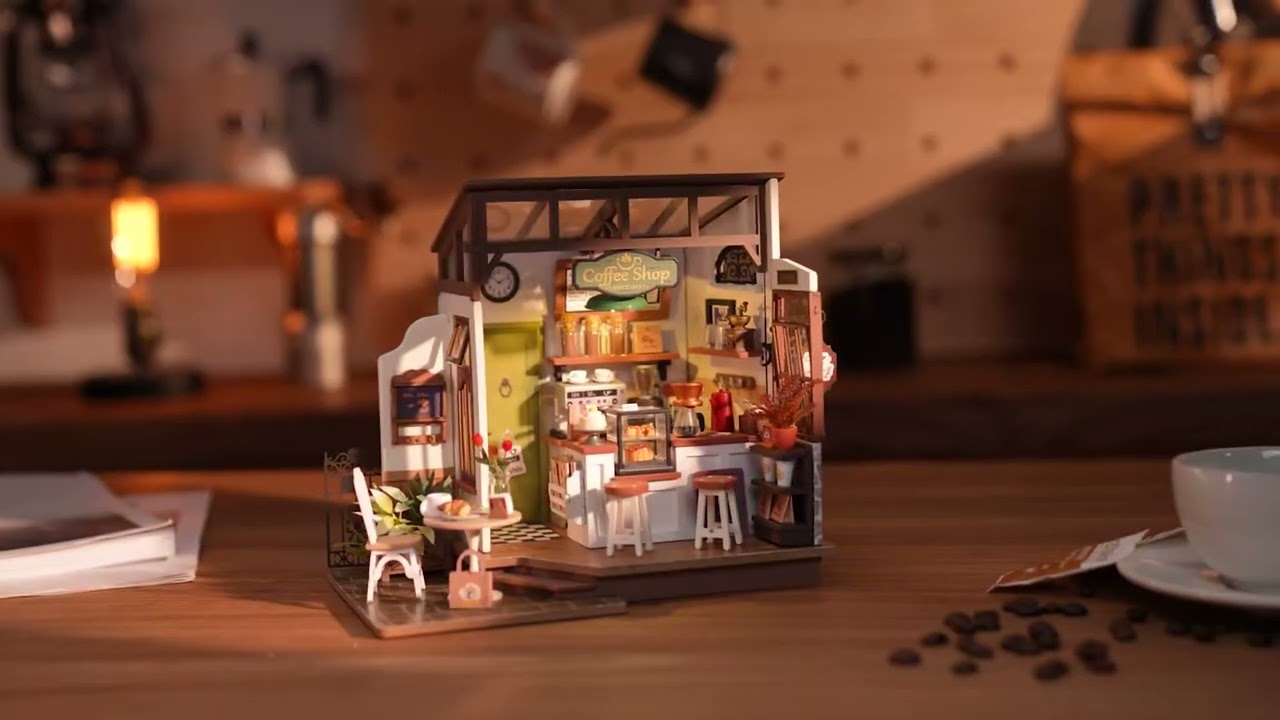 Rolife DIY Miniature House - Flavory Café DG162