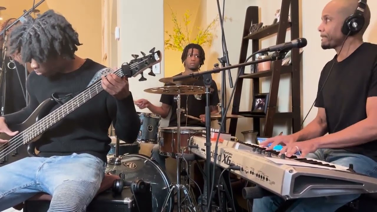 Connection Church ep.3 - Sunday Service with Pastor Sean Wilburn