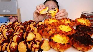 SUB) Sticky rice cake pastry egg tart Eating Show. Dessert Mukbang