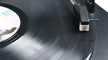 Tutorial Tuesday - Phono and Line Switch on Turntable