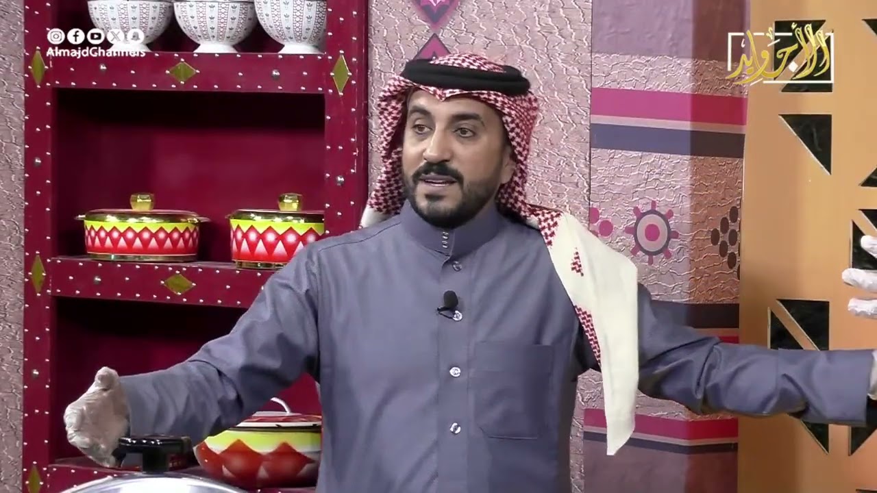 بداية الشيف تفتح تأمّل في تطوّرالأكلات عبر السنين مع المحافظة على الهوية واختلاف الأكلات بين المناطق