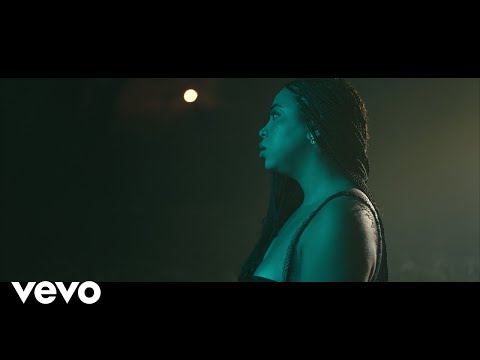 Paola Guanche - Duele (Official Video)