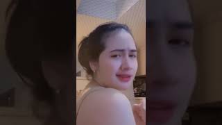 cewek tiktok pake daster goyang hot viral | tante pemersatu bangsa terbaru