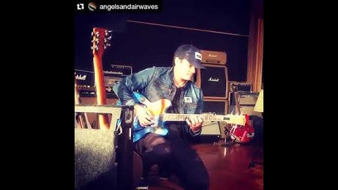 The Pursuit of Tone with Tom Delonge 2016