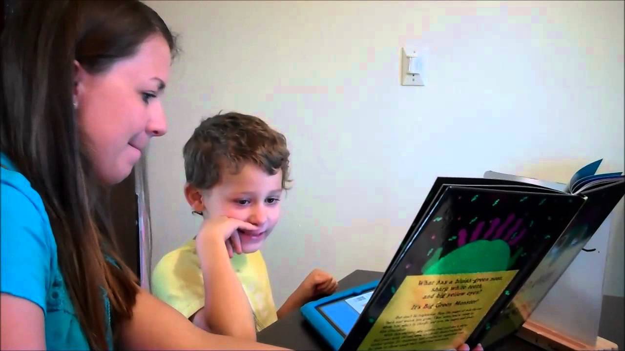 Shared Storybook Reading with SPEAKall!