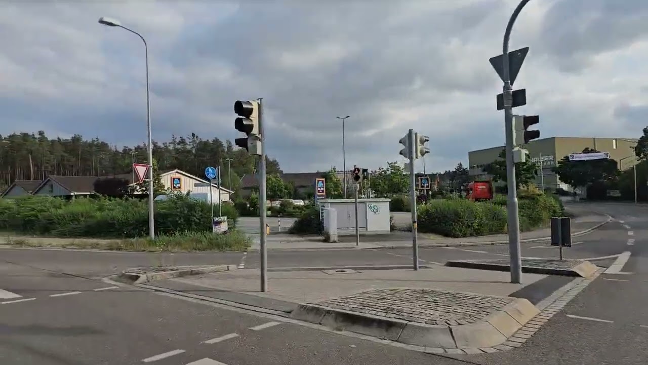 VGN Linie  676 Schwabach Bahnhof - Lerstetten Hauptstraße