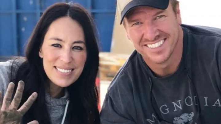 What Chip And Joanna Gaines' Gorgeous Home Really ...