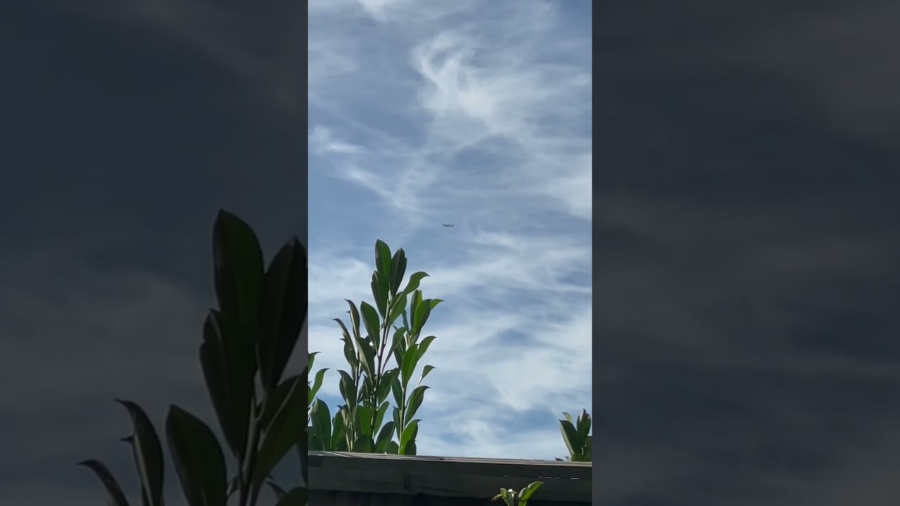 Boeing 767-432(ER) N836MH at 10,000 ft 232Kts over Farnborough