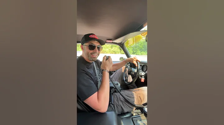 POV: you’re in Smokey and the Bandit 🤠 #smokeyandthebandit #pontiac #transam