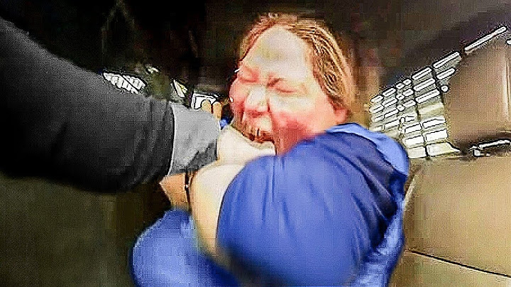 Kiedy Głupie Karyny Próbują Zaatakować Policjantów
