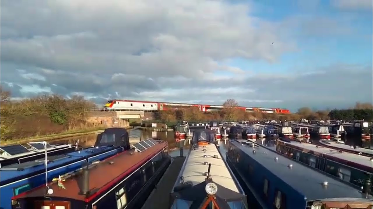 67015 on TfW MK4 set 05/01/21