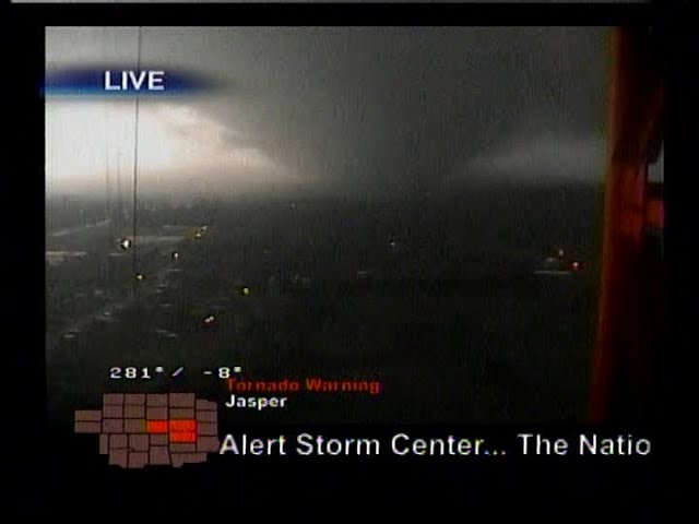 2011 Joplin EF5 Tornado: Unedited broadcast beginning 9 minutes before historic disaster class=
