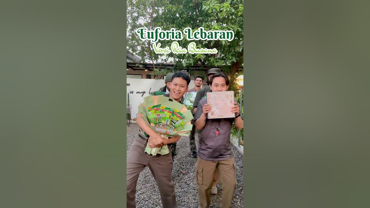 Euforia Lebaran Versi Ria Busana