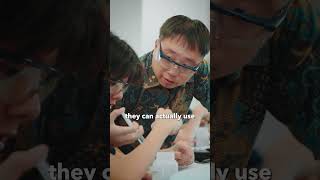 How does this teacher spark his students' interest in Science?