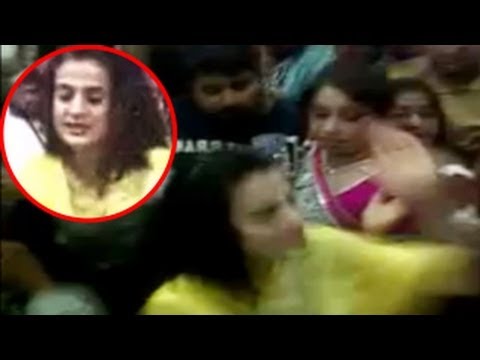 AMISHA PATEL SLAPS DRIVER WINDOWS 7 (2019) AMISHA PATEL SLAPS DRIVER DOWNLOAD