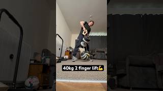 2 finger 40kg lift✌️ #grip #fitness #calisthenics #homeworkout #strength #difficult #workout