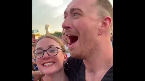 Sam Smith Loses It While Watching Céline Dion Perform! (2019)