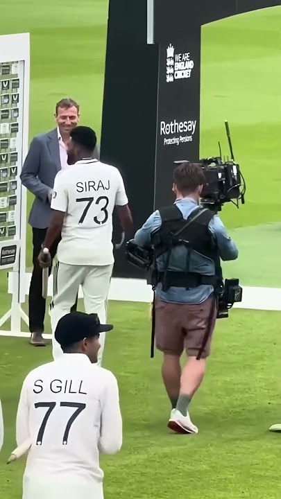 Siraj Refused the Champagne Bottle After Man of the Match Award #siraj #cricket #testcricket #gill