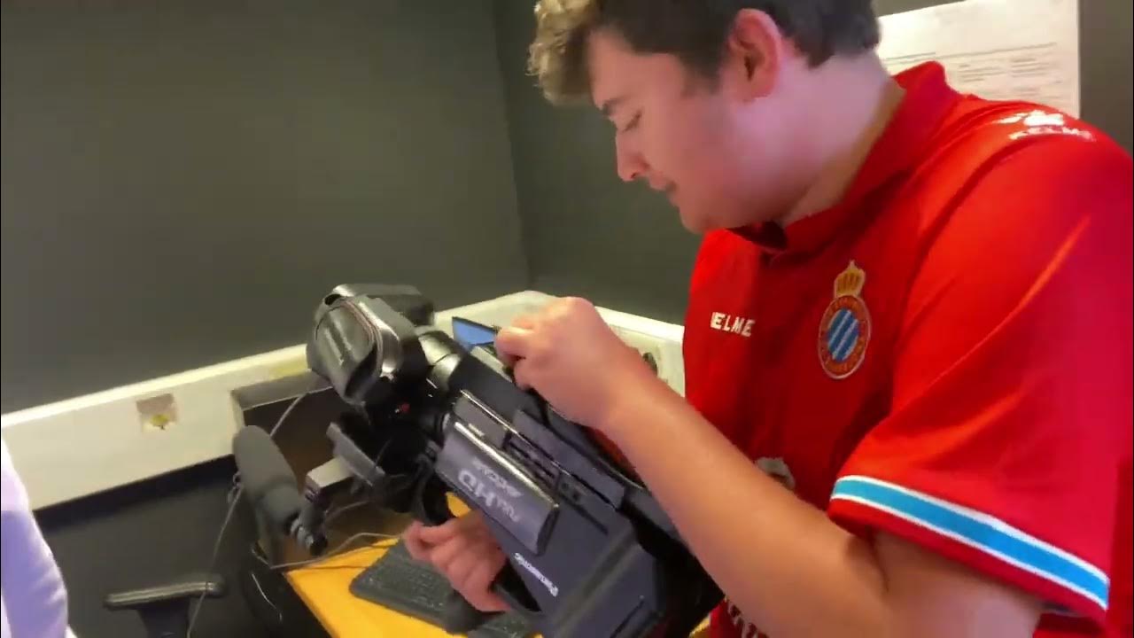 HOW TO SET UP A TRIPOD + CAMERA!? YouTube