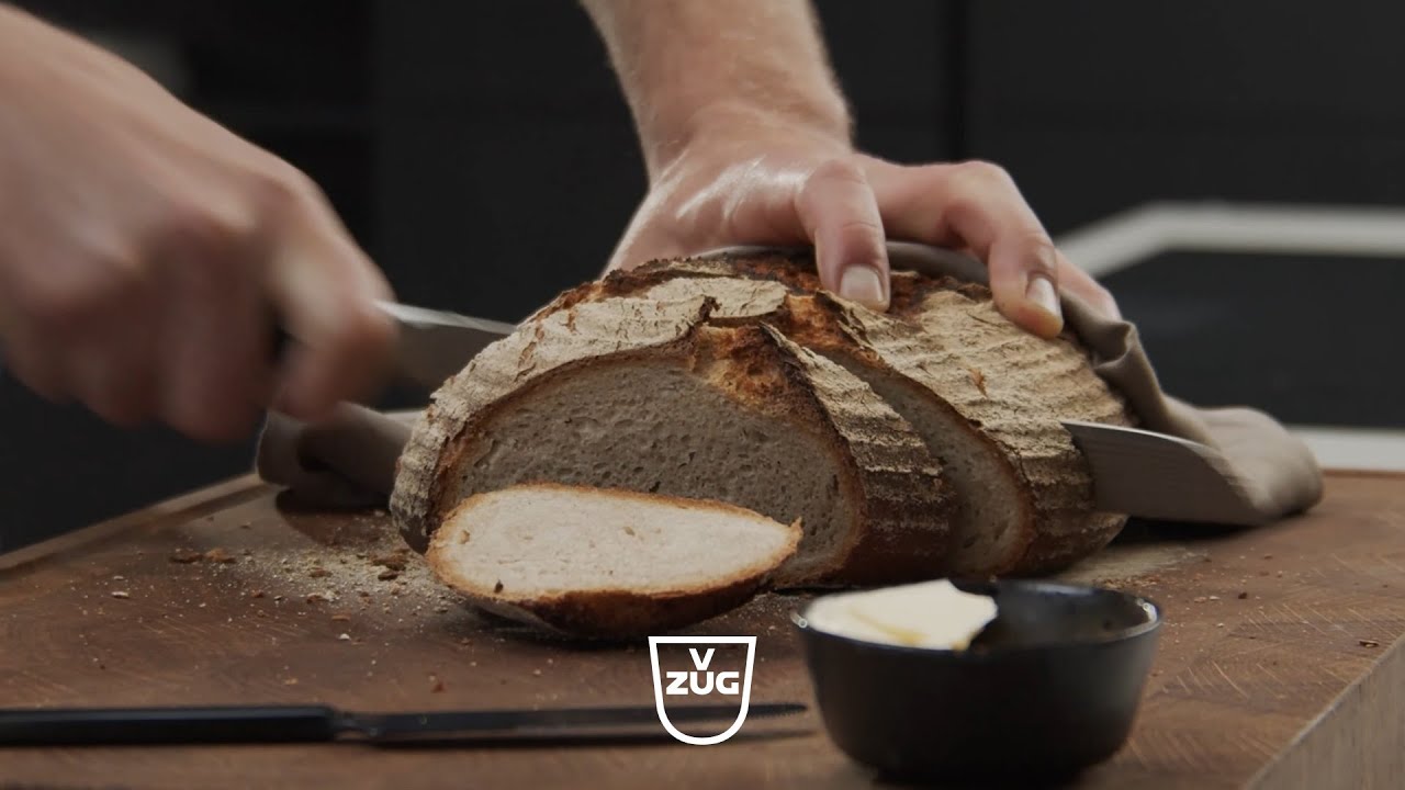 Forno a vapore V-ZUG: cottura professionale per un pane croccante - YouTube