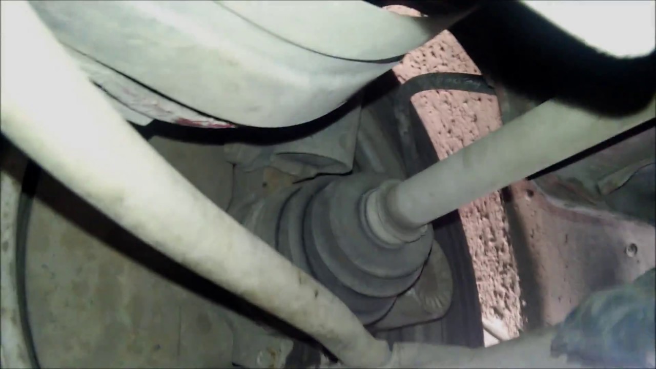 Палец шаровой болтается в поворотном кулаке Таврия Славута. Ball joint ...