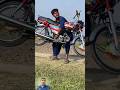 Motorcycle athane ka challenge ho gaya larka ha gaya shart #ytshorts #challenge #viralvideo #boy