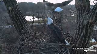 Decorah Eagles powered by EXPLORE.org.