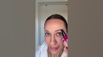 Get even and symmetrical eyebrows with BROWTOOL.COM… put this tool in your makeup kit to BE A PRO!