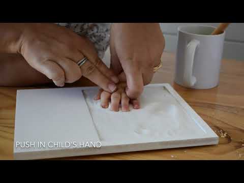 Mother of all Design - baby handprint photo frame - how to