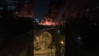 Пожар на рынке Большие Исады в Астрахани