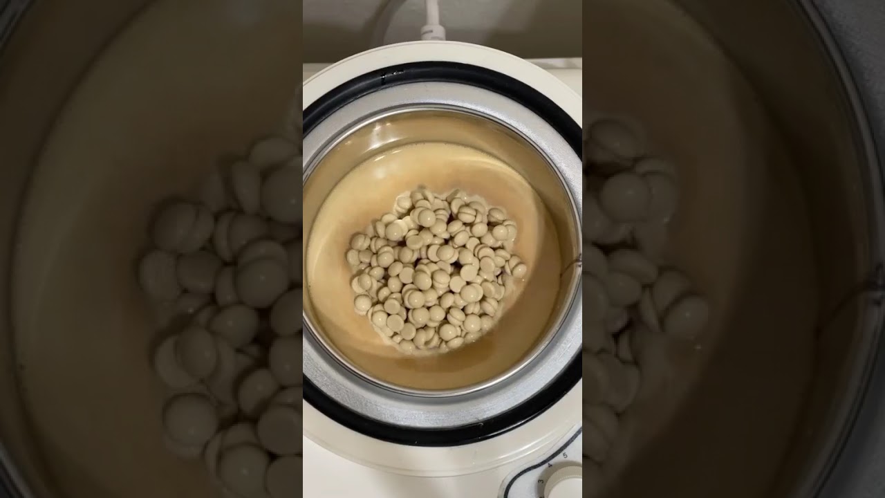 Video thumbnail for Berodin Jet Set Hot Wax Beads - 500g