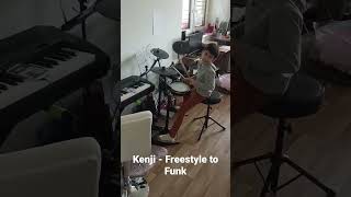 Kenji freestyling to funk