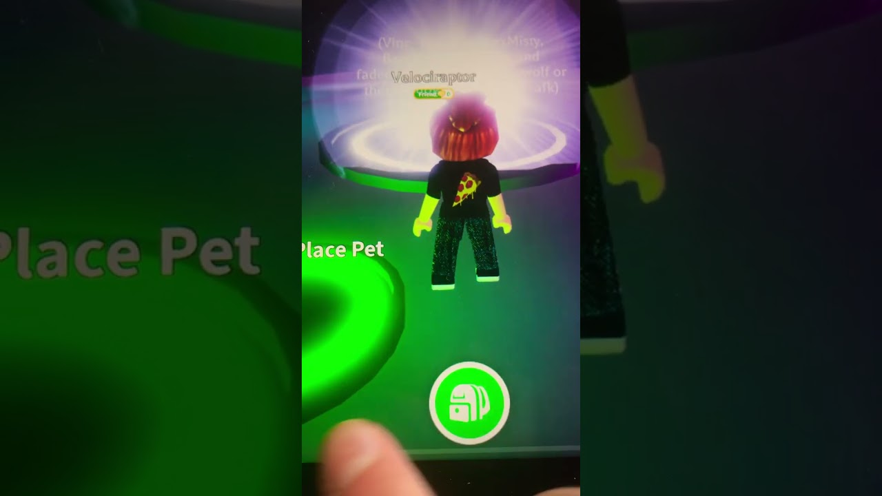 Making a mega neon velociraptor in adopt me! 