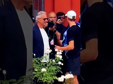 Video The Maestro and the Champion