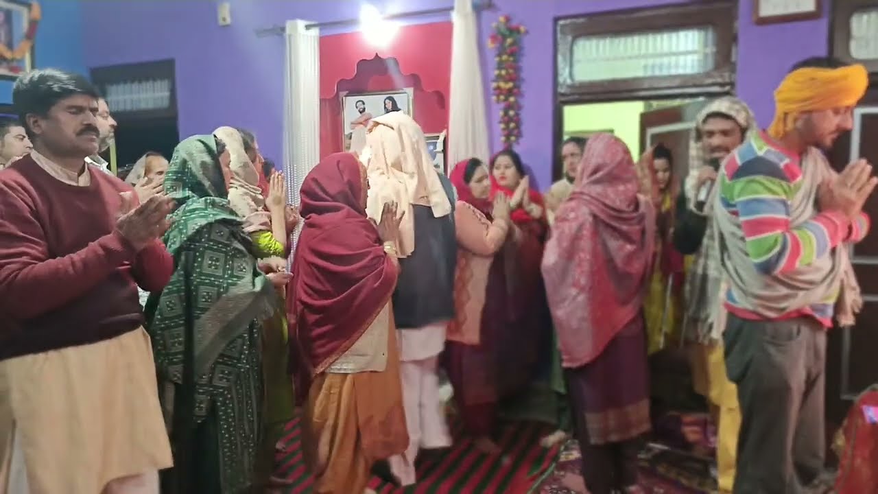 🟢लंगर वीर 🔴मेरे  घर आवे लंगर वीरा🟢#jagranprogramvideo #bhakti # माता रानी की ज्योति  प्रचंड🙏🙏🙏