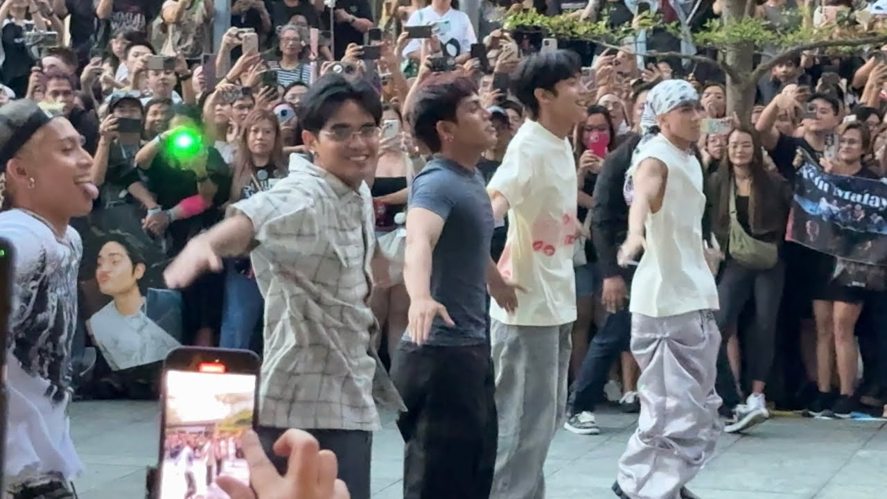 SB19 Singapore Busking | DUNGKA! | SAW 🇸🇬