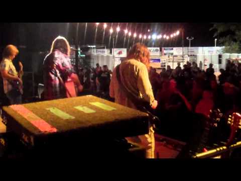 "Bumble Bee" by Seth Candan LIVE at Dos Amigos in ...