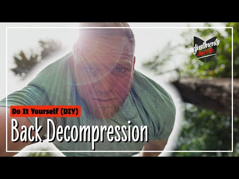 My Favorite DIY (Do It Yourself) #Back #Decompression Using The Teeter Inversion Boots/Table.