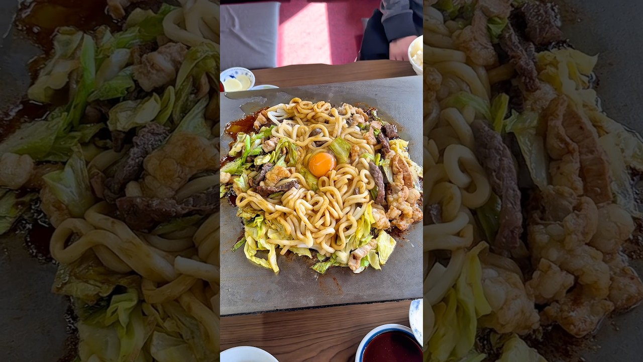 テレビで話題！亀山4兄弟が営む豪快すぎるみそ焼きうどん🥩【三重 びっくりや】