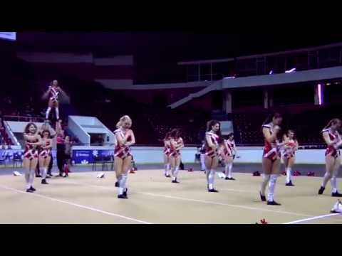 Hell Cats Cheer dance show