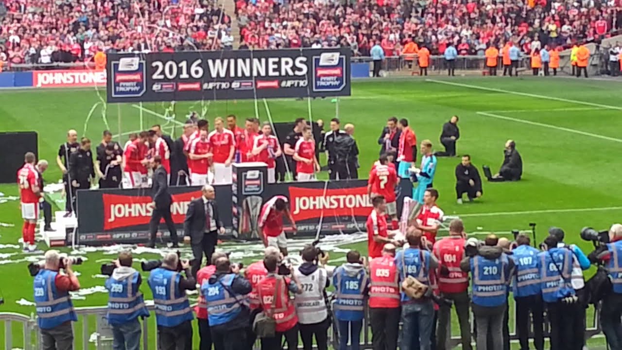 Johnstones Paint Trophy winners 2016. Barnsley F.C. YouTube
