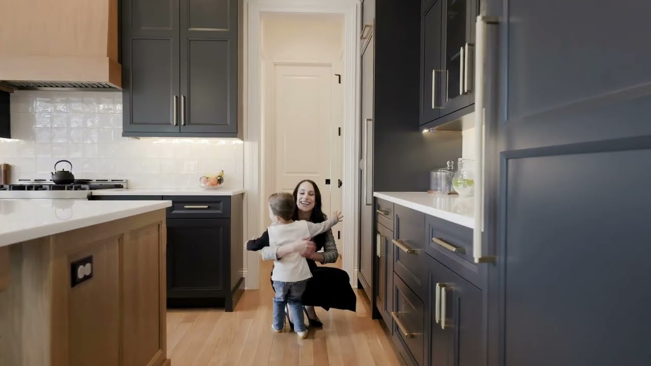 Sabrina Glover of The Glover Team | Downers Grove’s Best Realtor for Buying & Selling Homes